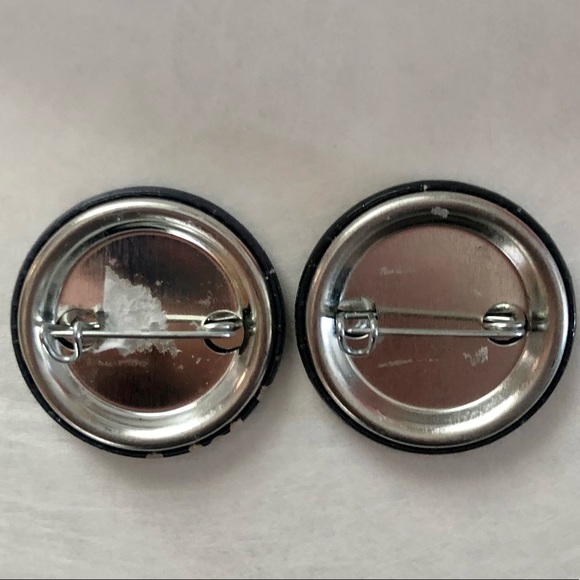 Stranger things button pins - Picture 2 of 2